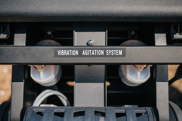 Close-up of vibration agitation system in drone (ID#2)