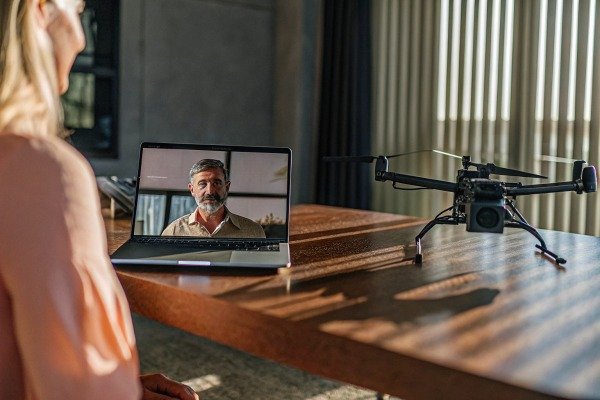 Third illustration enhancing the article's information (ID#3)