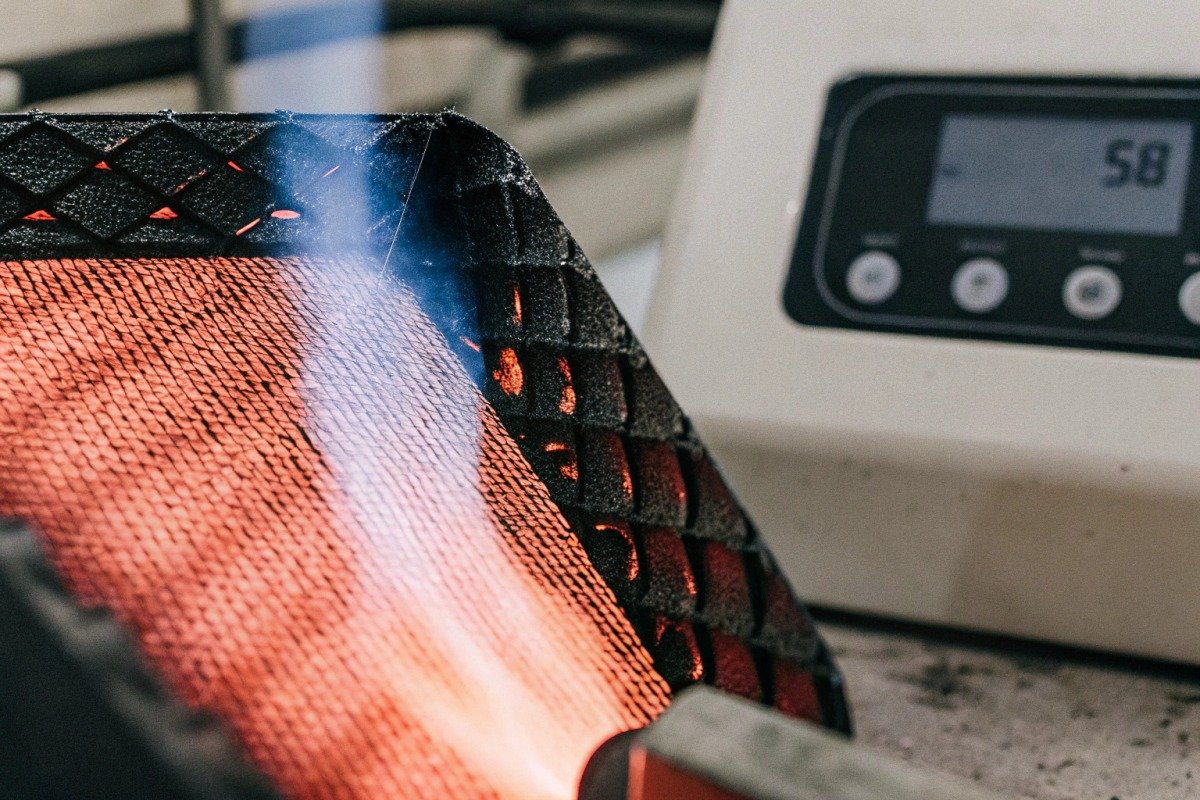 International fire safety certifications including RTCA DO-160 and FAA FAR for drone airframes (ID#2)