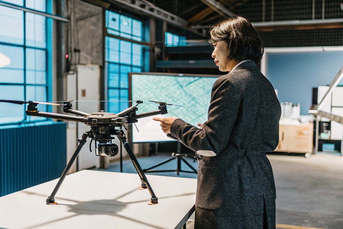 Firefighting drone with broken blade protection features for supplier inquiries (ID#1)